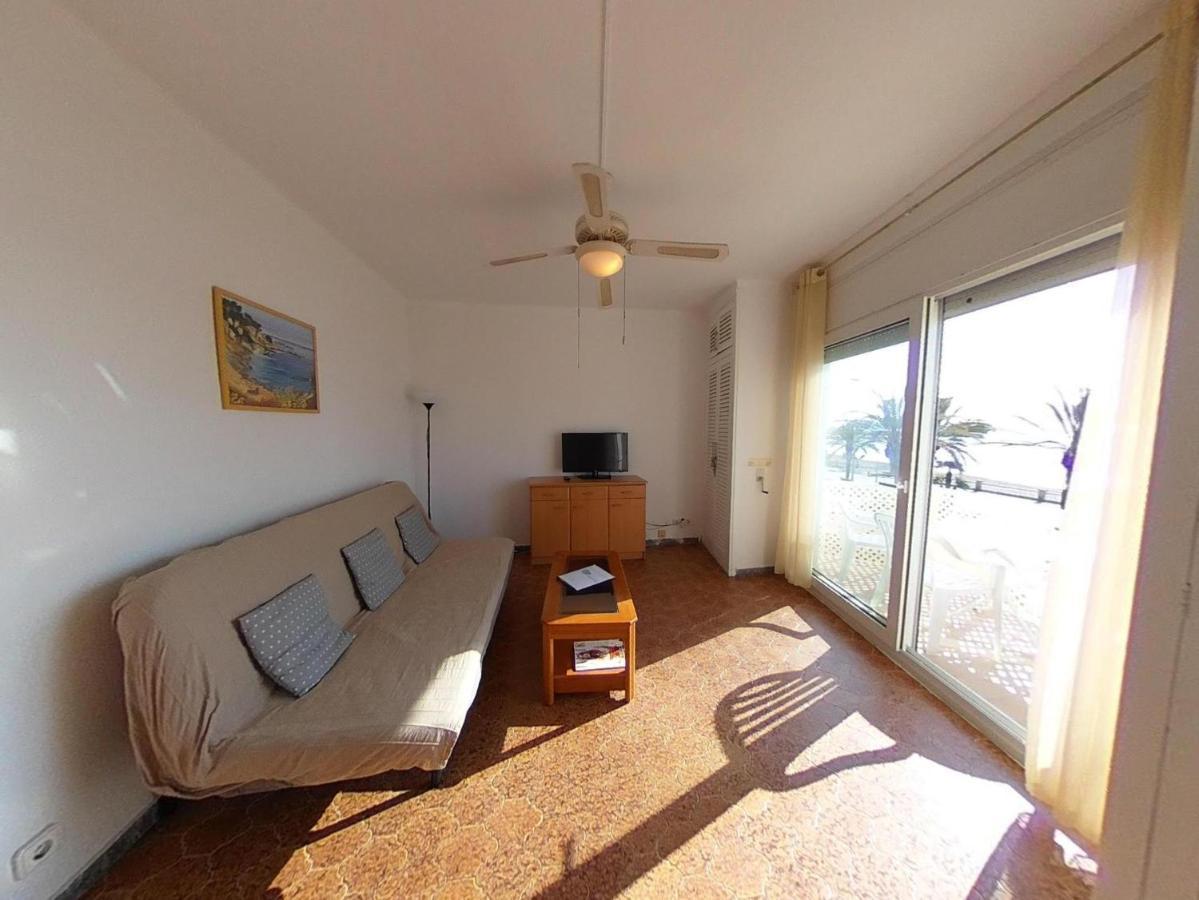 Liliane Apartment 锡切斯 外观 照片